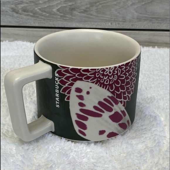 Starbucks Fall Flora 2019 Limited Floral Butterfly
